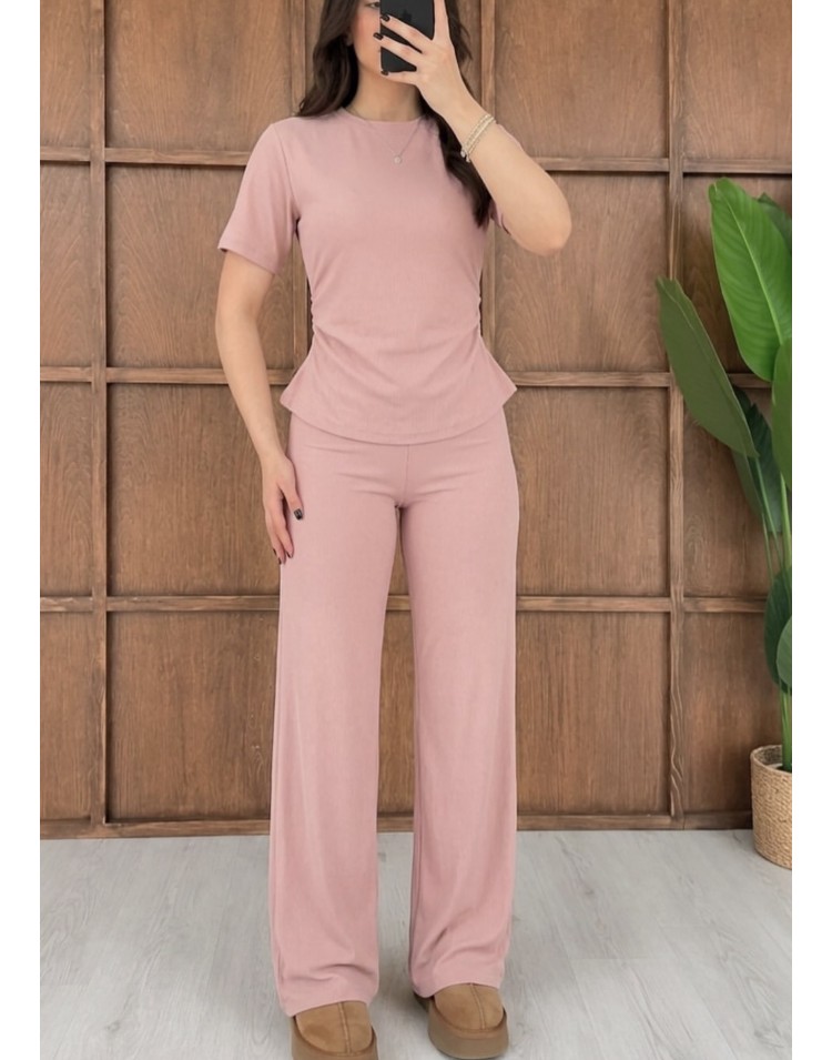 Pembe
